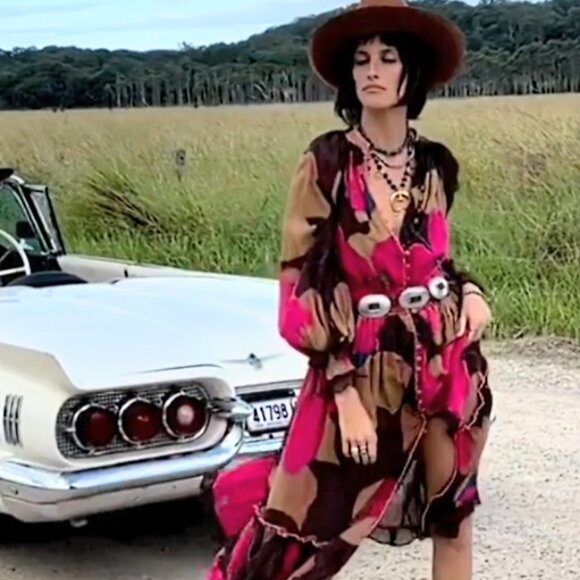 HOLD FOR bycaitlinleigh 🤎Chasing Unicorns Maxi duster dress XS-S - Picture 16 of 17